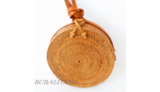 Circle around handbags straw rattan hand woven motif side